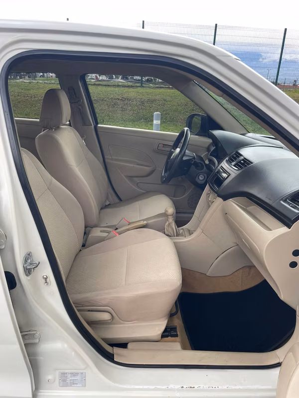 SUZUKI DZIRE GA 2015