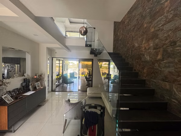 Venta de Casa en Exclusivo Condominio En La Garita de Alajuela