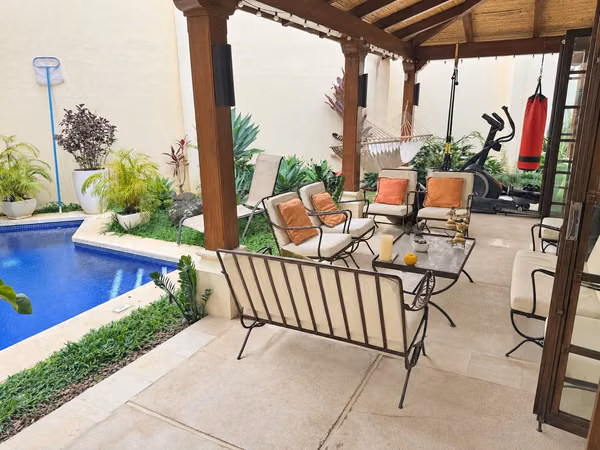 Venta de Casa en San Rafael de Escazú.