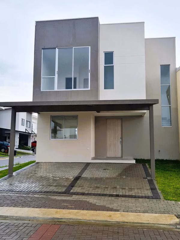Hacienda El Coyol Condominium, new, 3 bedrooms, 2.5 bathrooms. WhatsApp
