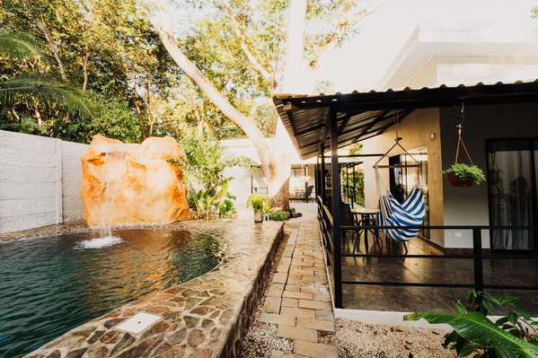 4 Modern Fully Furnished Villas with Pool for Sale – Near Playa Avellanas