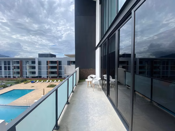 VENTA/ALQUILER DE APARTAMENTO EN ESCAZÚ VILLAGE