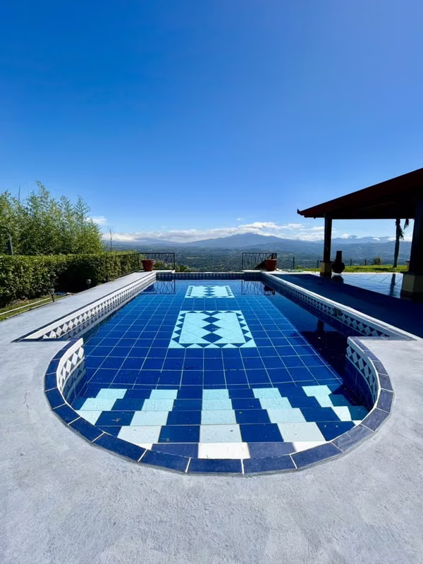 Casa en Venta en Exclusivo Residencial de Atenas