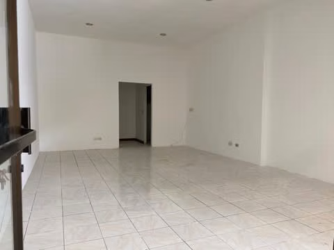VENTA LOCAL COMERCIAL HEREDIA BELEN C3.