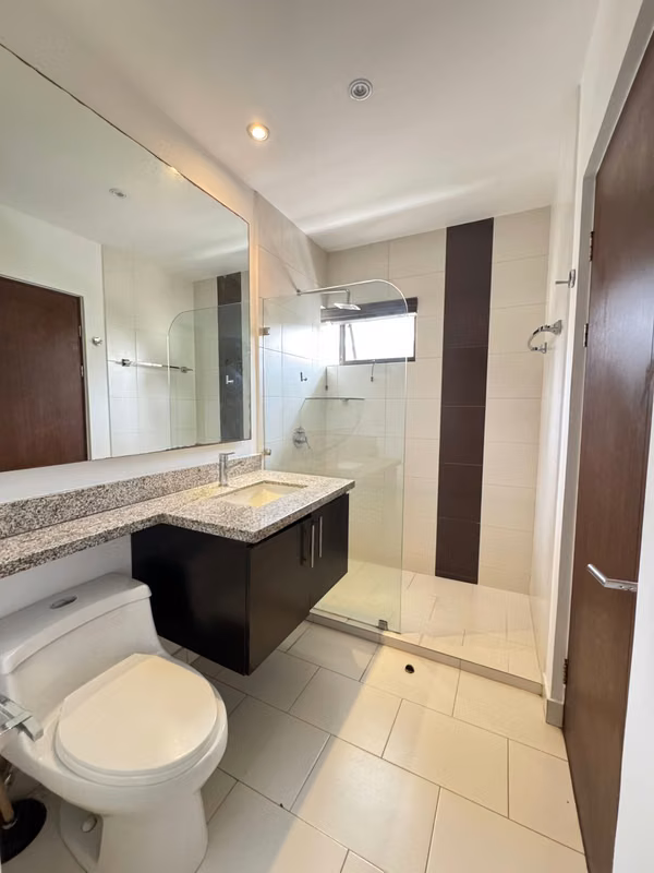 Casa en Parques del Sol - Financiada en Privado