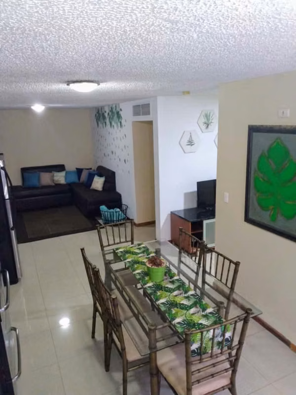 Venta Apartamento Amueblado Planta Baja a 150 m de la Playa, Jaco Puntarenas