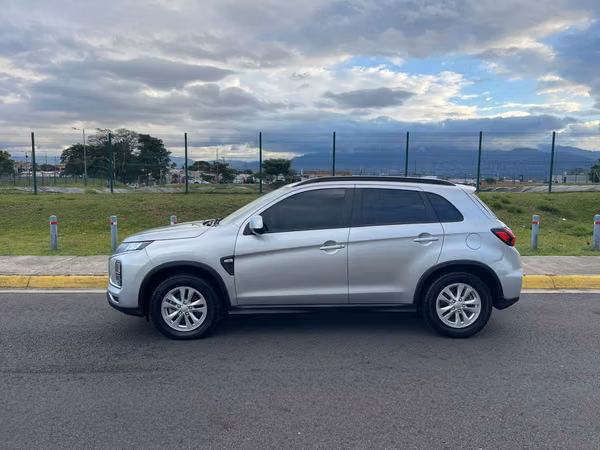 MITSUBISHI ASX AWD 2024
