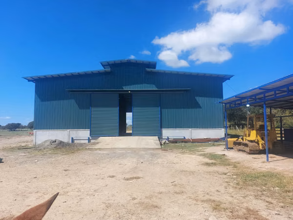 Finca en Bagaces, Guanacaste, 90% plana excelente para agricultura y ganadería
