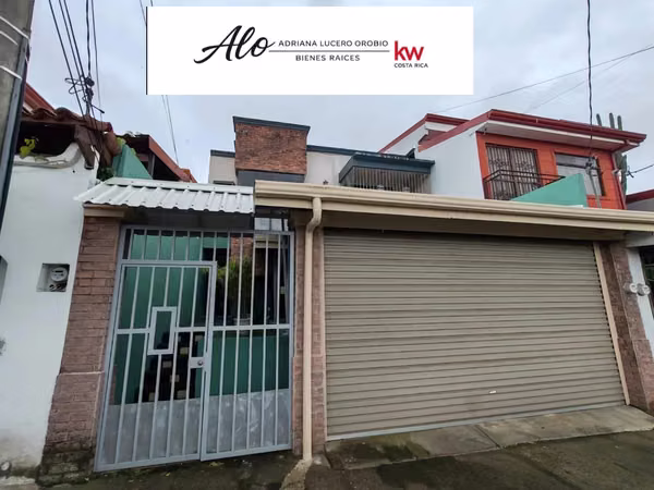 Casa en Venta en Heredias, en residencial en Mercedes