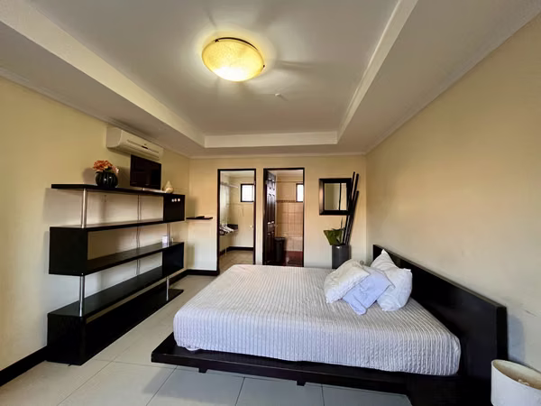 Opportunity! 4-Bedroom Home for Sale in Santa Ana