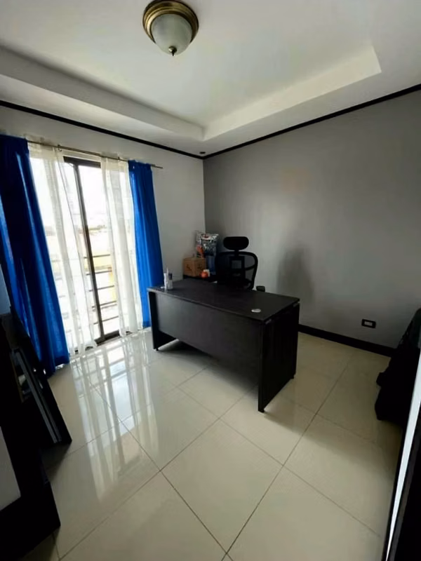 Casa en Residencial en Tres Ríos