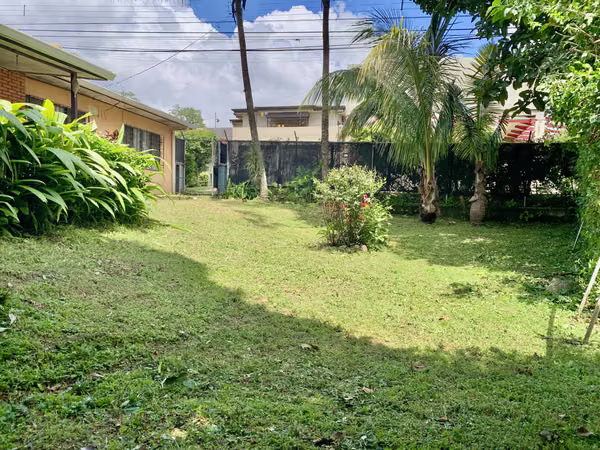 Venta Terreno en Santa Ana Centro  – $225,000