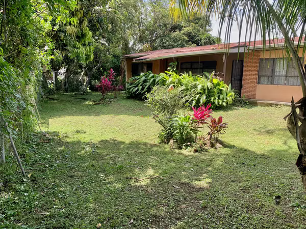 Venta Terreno en Santa Ana Centro  – $225,000