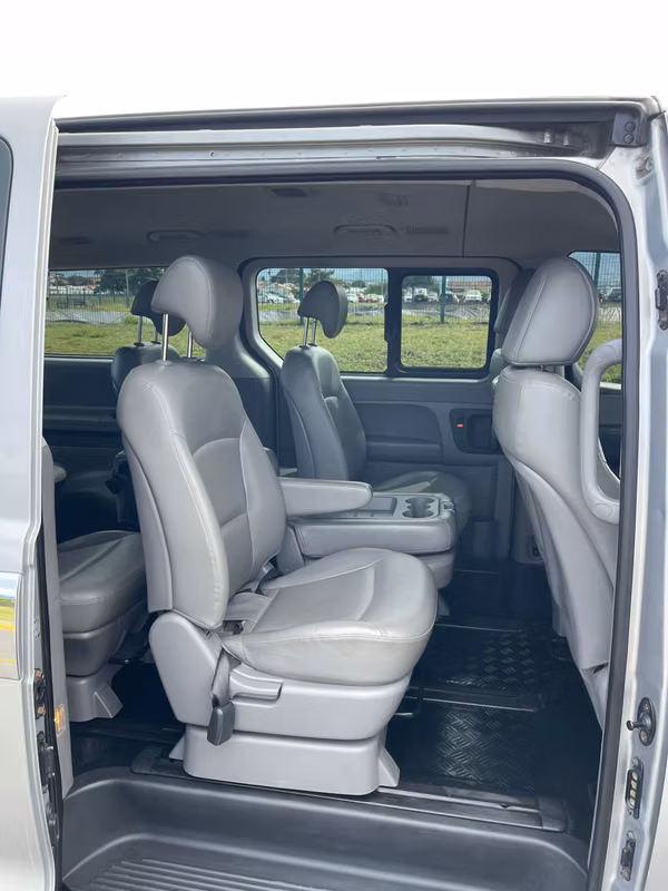 HYUNDAI GRAND STAREX 2016