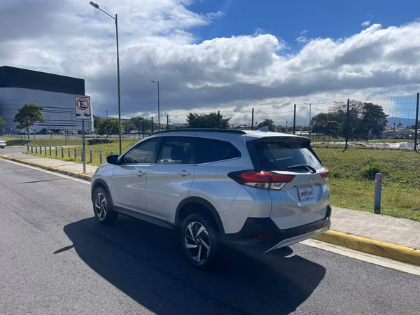 TOYOTA RUSH S 2022