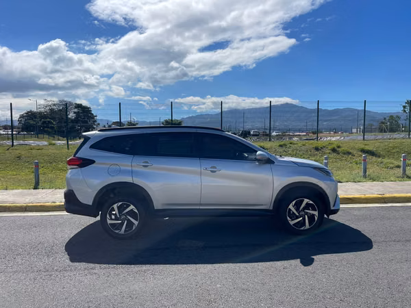 TOYOTA RUSH S 2022