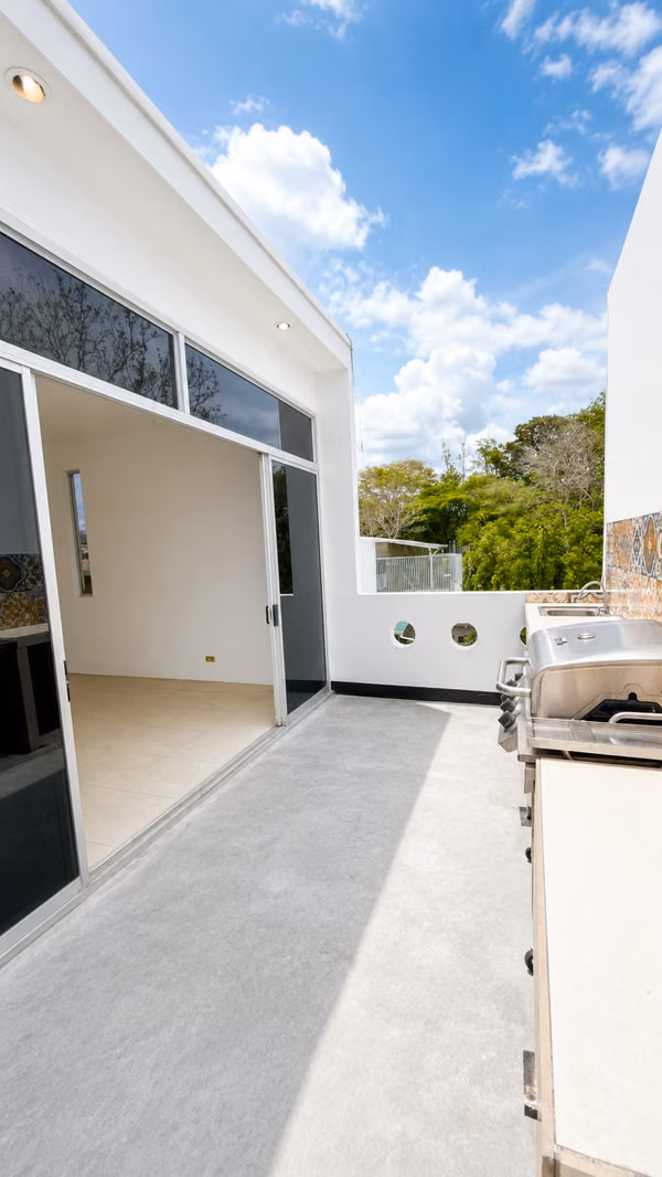 ALQUILER Y VENTA DE CASA EN CONDOMINIO EN TREJOS MONTEALEGRE