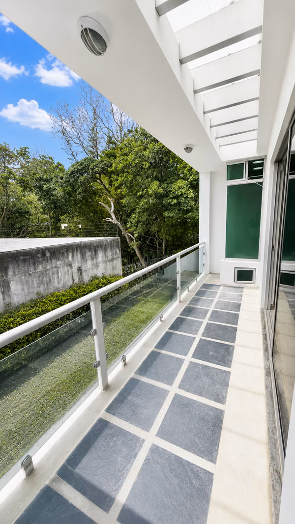 ALQUILER Y VENTA DE CASA EN CONDOMINIO EN TREJOS MONTEALEGRE