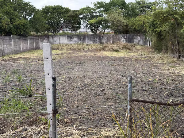 RENTA DE LOTE USO COMERCIAL ESCAZU PRECIO $2300
