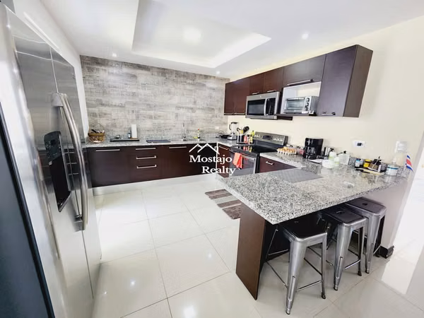 Casa en Venta en Condominio Río Palma, Guachipelin de Escazú