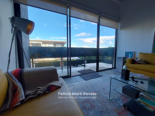 VENTA Apartamento esquinero en Brasil de Mora $205,000