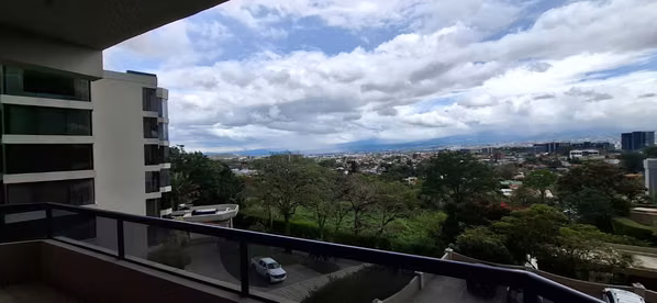Condominio en venta en San Rafael de Escazú, San José
