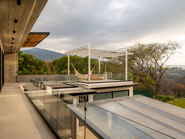 Casa en venta en Valle del Sol | Piscina y 770 m²