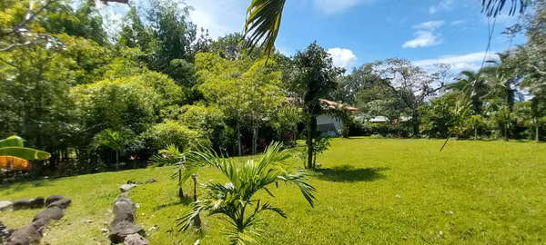 QUINTA TURRUCARES al 30% VALOR DE AVALUO -8740 m2 T, 600 M2 C-Piscina - $ 400 mil dls.