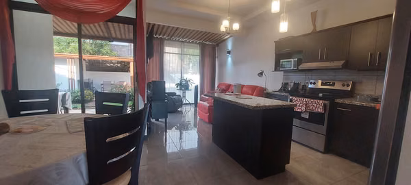 Casa amueblada en venta en Condomio
