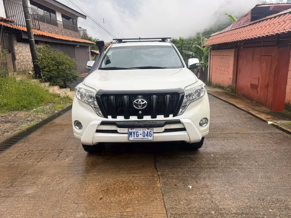 2015 Toyota Prado