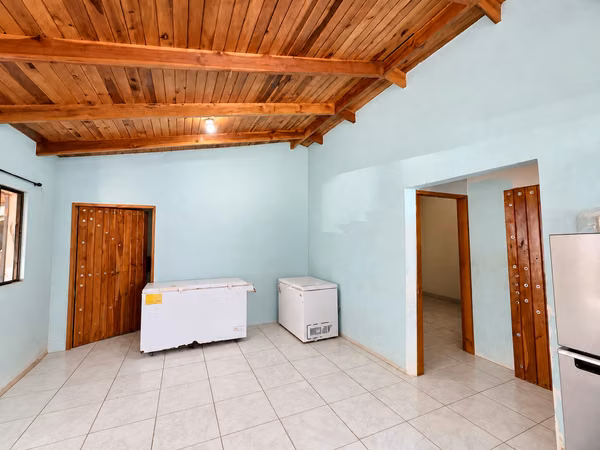 CASA CON 4 APARTAMENTOS TIPO ESTUDIO EN VENTA – TAMARINDO, GUANACASTE