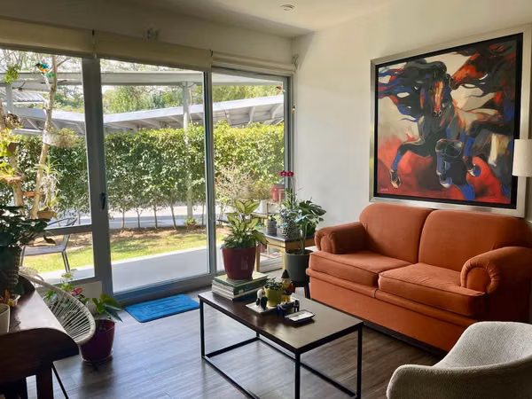 Apartamento en venta en Escazú | 2 habitaciones y jardín