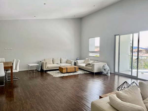 Apartamento en venta en Escazú | 2 habitaciones y jardín
