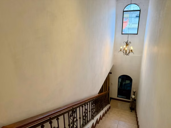 VENTA DE CASA INDEPENDIENTE - EN RESIDENCIAL - CURRIDABAT