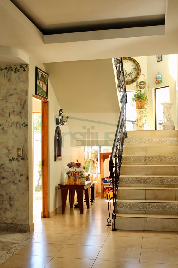 Venta de Casa en Jaco, Garabito, Puntarenas, excelente ubicación.