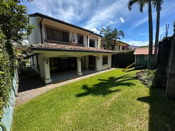 FOR RENT / Home Puerta de Hierro