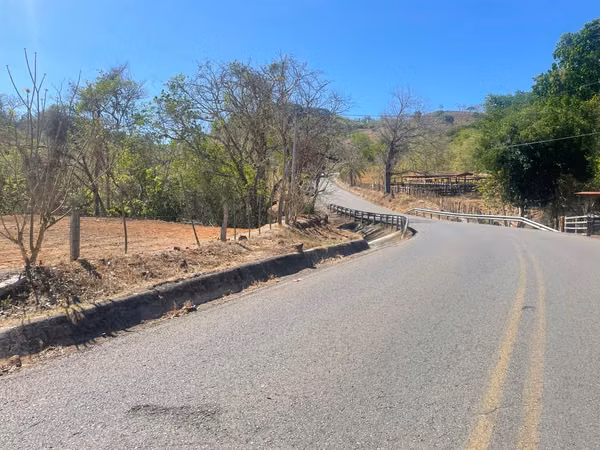 Hermosa finca de 17 ha ubicada en la zona de Los Angeles de Guacimal de Puntarenas