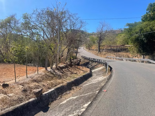 Hermosa finca de 17 ha ubicada en la zona de Los Angeles de Guacimal de Puntarenas