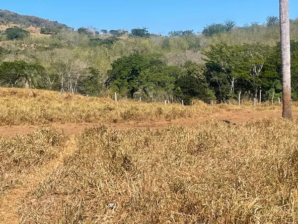 Hermosa finca de 17 ha ubicada en la zona de Los Angeles de Guacimal de Puntarenas