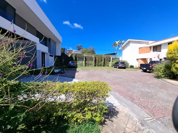 Casa en venta en Condominio Bonaire, San Rafael de Escazú