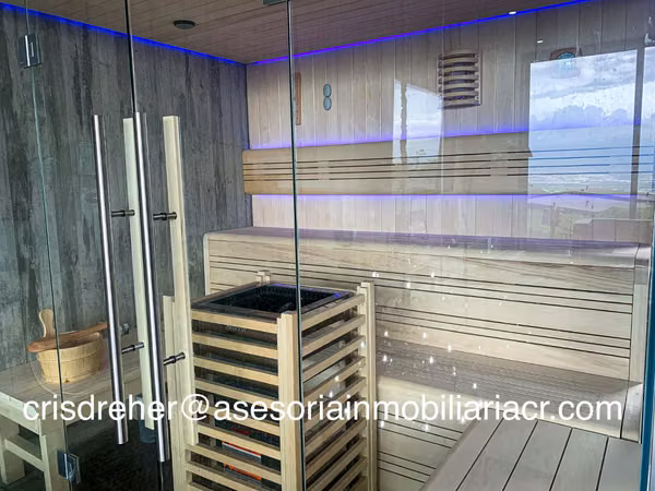 Casa en Escazú, Condominio Dendera - Financiamiento Disponible