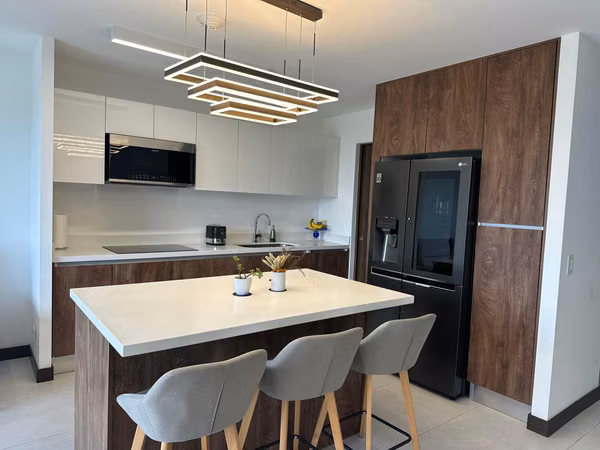 Apartamento en venta Guachipelin.. Full amoblado