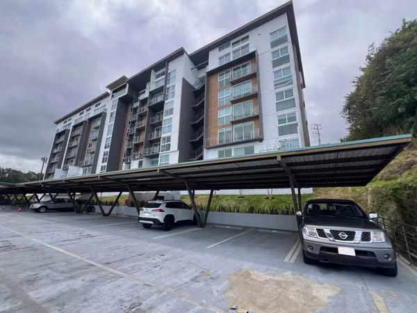 Venta de apartamento en Escazú. 2 Habitaciones + 2 Baños + 2 Parqueos + Bodega. ¡Amenidades!