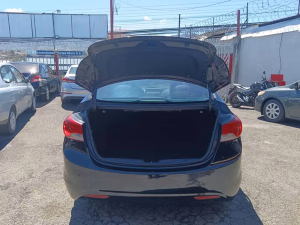 Hyundai elantra  limited