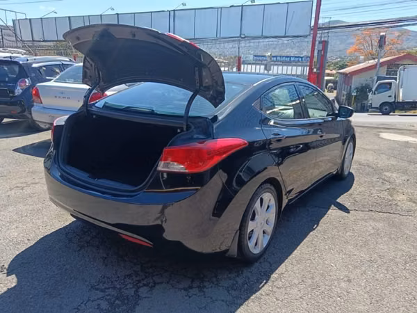 Hyundai elantra  limited