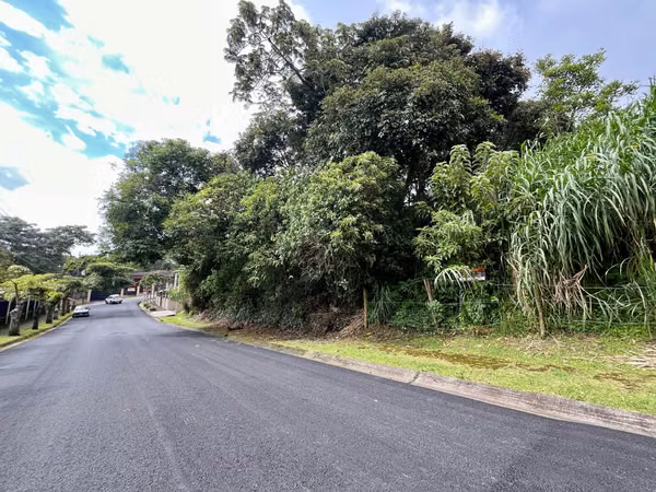 Lote en Venta en el Corazón de Pinares