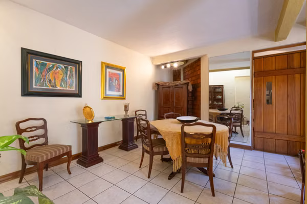 Propiedad con 3 apartamentos en venta – San Pedro, Montes de Oca