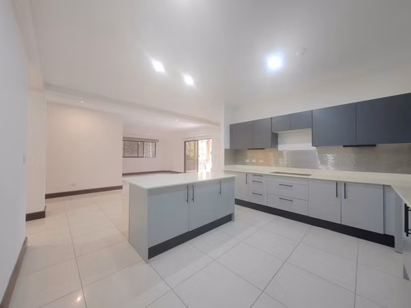Apartamento en alquiler en Santa Ana en Vianona moderno con linea blanca