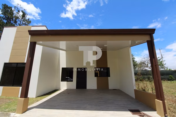 SE VENDE CASA LA SUIZA SAN RAFAEL HEREDIA PARA ESTRENAR SCG16