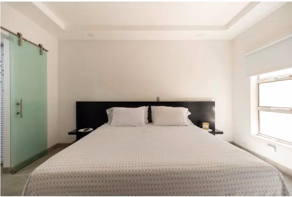 Vendo MODERNO APARTAMENTO dentro del Club de Playa Punta Leona